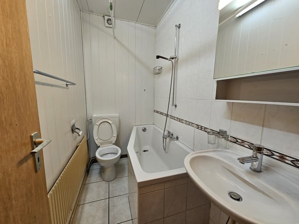 1 Zimmer-Wohnung, 2710 Tavannes 8