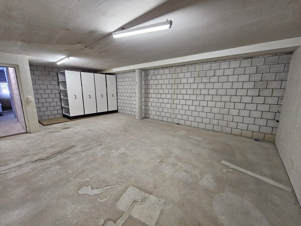 Büro  60 m² inkl. Lager und Archivschränke 10