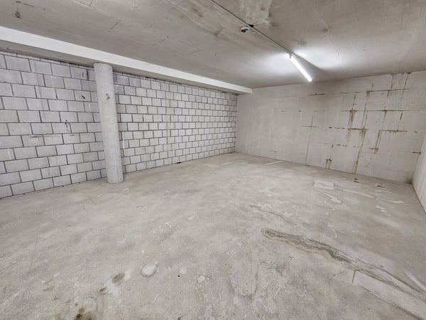 Büro  60 m² inkl. Lager und Archivschränke 11