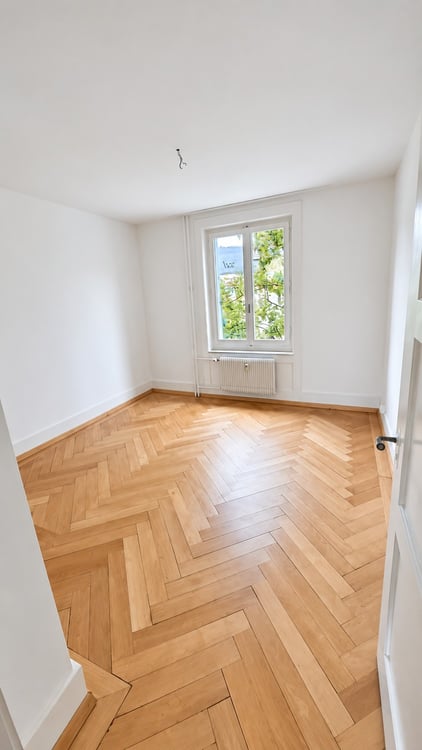 Helle Wohnung mit schöner Küche und charmantem Parkett 3