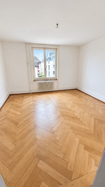 Helle Wohnung mit schöner Küche und charmantem Parkett 5