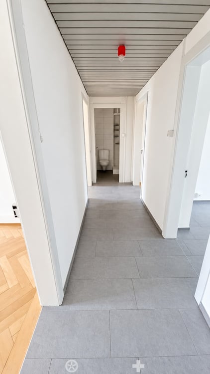 Helle Wohnung mit schöner Küche und charmantem Parkett 6
