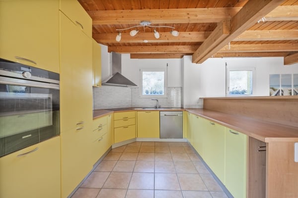 Freistehendes Einfamilienhaus mit sonnigem Garten in Walterswil SO 4