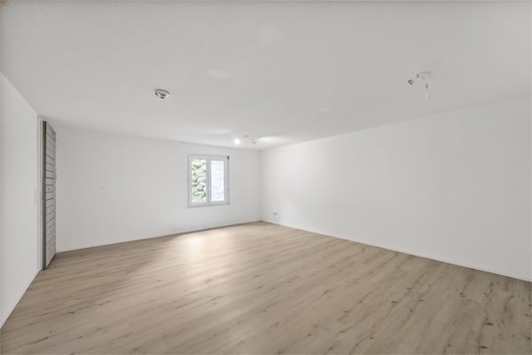 Freistehendes Einfamilienhaus mit sonnigem Garten in Walterswil SO 7