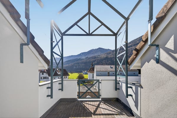Stilvolle Maisonette-Wohnung in Arth 2