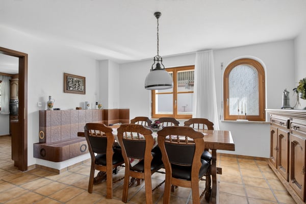 8.5-Zimmer-Haus mit Einliegerwohnung 3