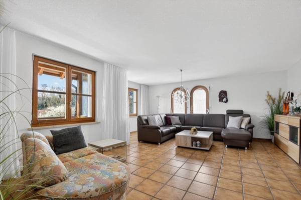 8.5-Zimmer-Haus mit Einliegerwohnung 5