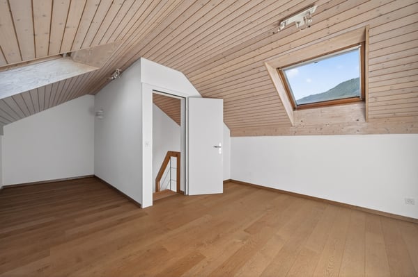 Stilvolle Maisonette-Wohnung in Arth 5
