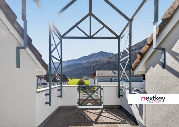 Stilvolle Maisonette-Wohnung in Arth 1