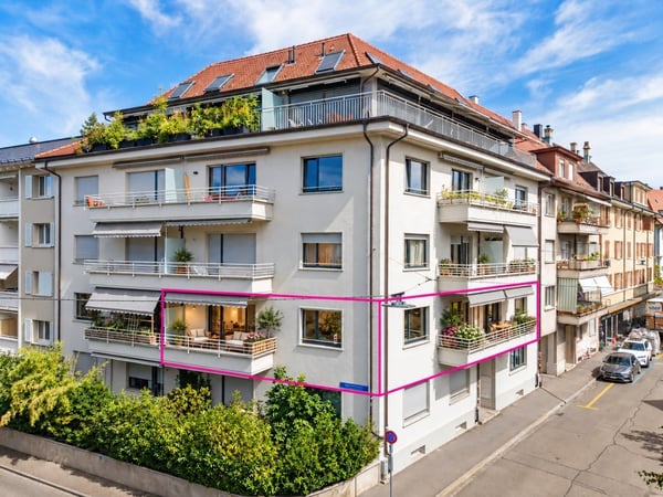 Hohe Decken, viel Sonnenlicht und zwei Bäder 9