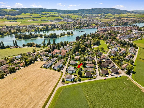 Zweifamilienhaus im Grünen – ein Wohntraum für Generationen 2