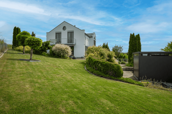 Architektenvilla mit Panorama & Infinity Pool – wo Architektur, Weitsicht und Luxus verschmelzen 27