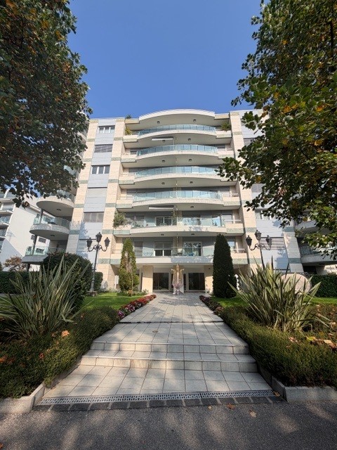 Elegante appartamento di 4.5 locali nella residenza Prestige a Lugano 1