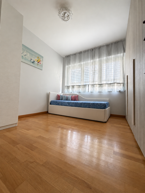 Elegante appartamento di 4.5 locali nella residenza Prestige a Lugano 18