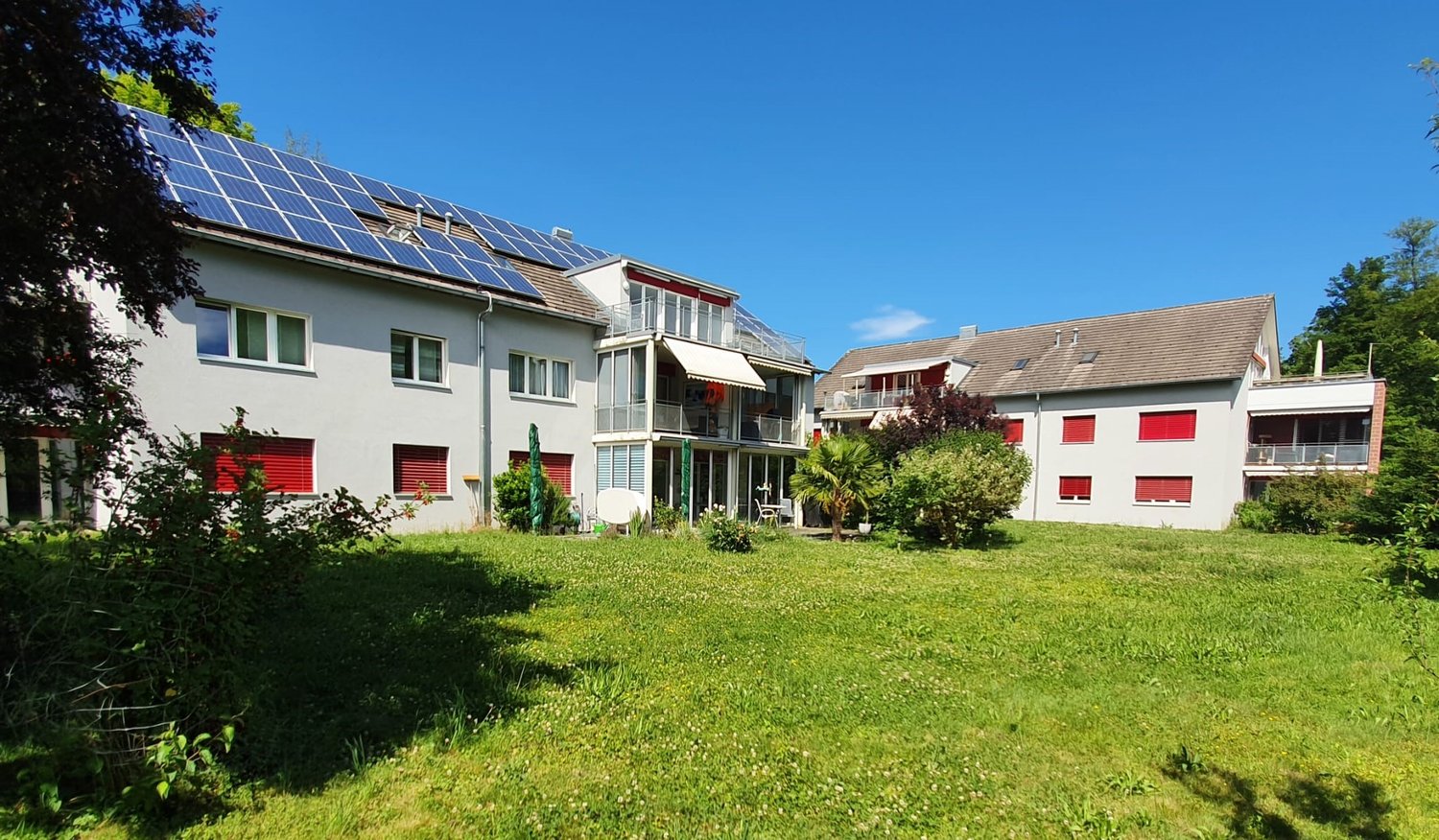 Bild Dachwohnung mit Sicht ins Grüne