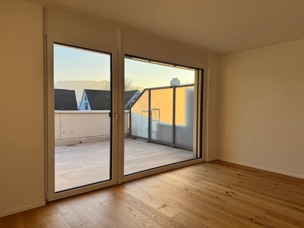 Lichtdurchflutete Attikawohnung im Zentrum 6