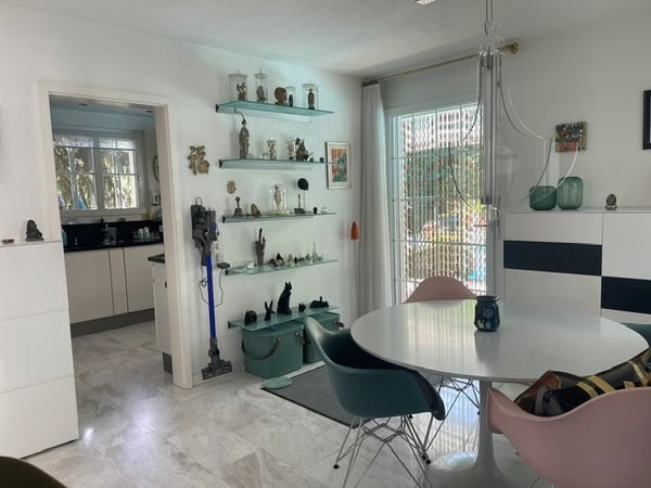 Wunderschönes Einfamilienhaus mit Pool in Pfeffingen 6