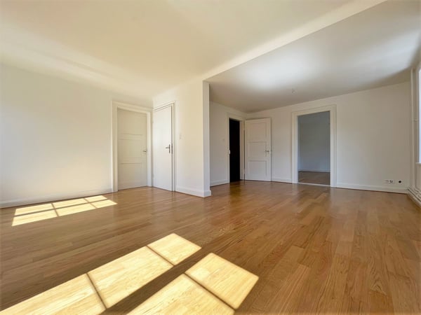 Charmante 1-Zimmer-Altbauwohnung in ruhiger Lage von Dornach 8