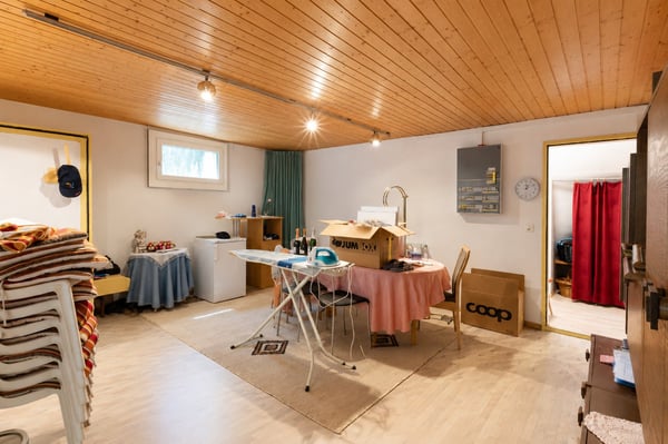 Charmantes 4.5-Zimmer-Einfamilienhaus mit Pool und Bastelraum sowie Garagenbox in Frenkendorf 28