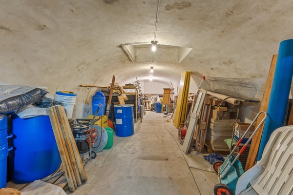 Espace polyvalent de 597 m3 2