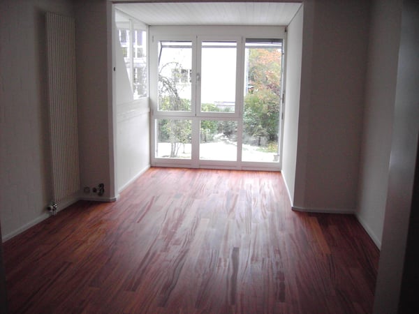 Sonnige 4.5 Zimmer-Maisonette-Wohnung in Gartenebene und 1. OG mit Wintergarten 8
