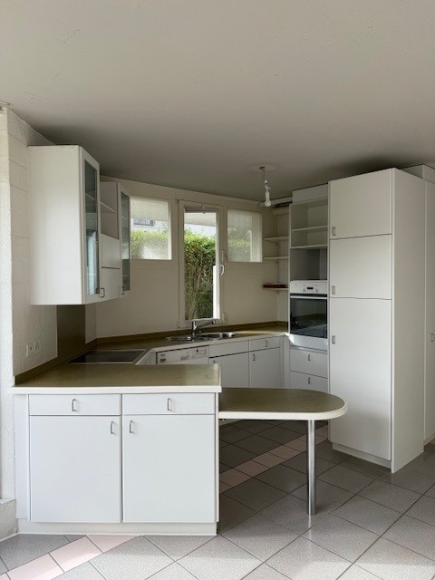 Sonnige 4.5 Zimmer-Maisonette-Wohnung in Gartenebene und 1. OG mit Wintergarten 6