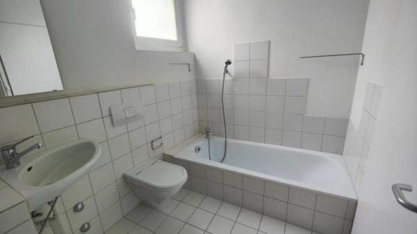 Sonnige 4.5 Zimmer-Maisonette-Wohnung in Gartenebene und 1. OG mit Wintergarten 10