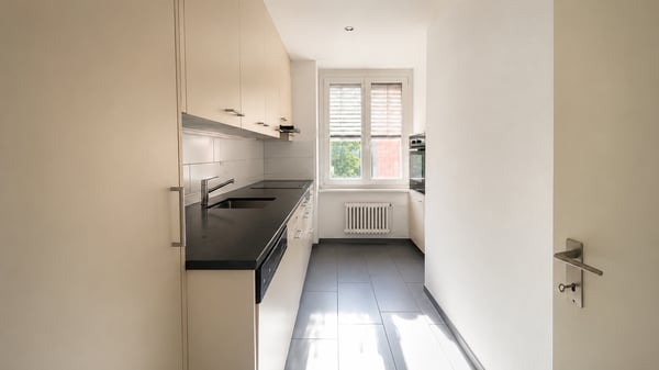 Schöne 3-Zimmer Wohnung an zentraler Lage in Zürich-Wiedikon 4
