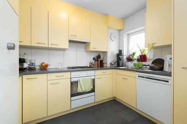 Mehrfamilienhaus mit Potenzial an ruhiger Lage 3