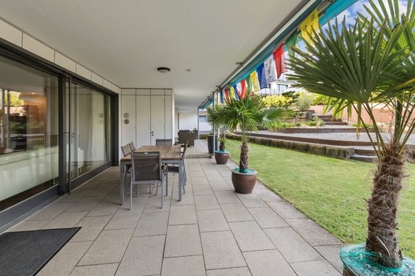 Elegante Wohnung mit grosszügigem Garten 10
