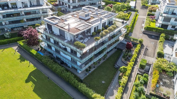 Elegante Wohnung mit grosszügigem Garten 12