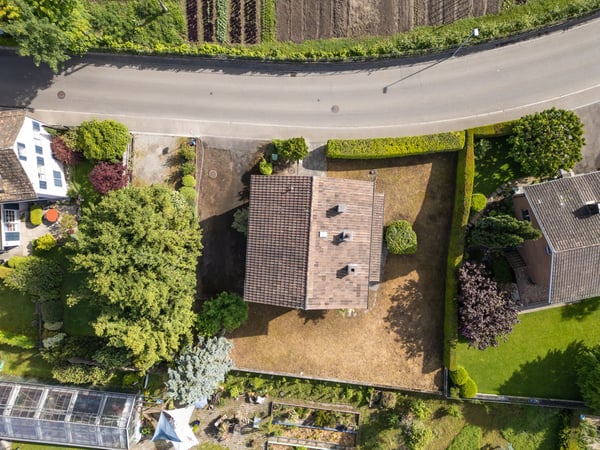 Grundstück mit Potenzial in Herrliberg 7