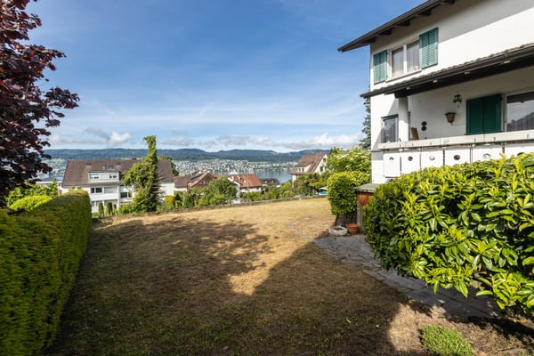 Grundstück mit Potenzial in Herrliberg 6
