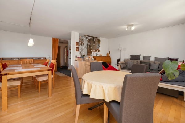 Familienfreundliches Zuhause mit Garten in Stadtnähe 4