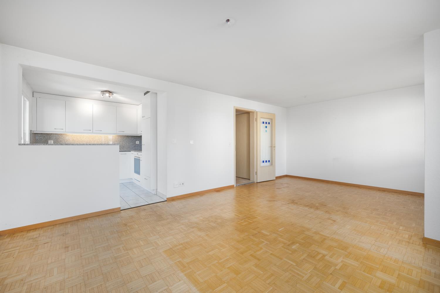 Immobilie in Pfäffikon Zh - Familienfreundliches Einfamilienhaus nahe Pfäffikersee - Bild 4