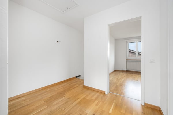 Familienfreundliches Zuhause mit schönem Garten 8