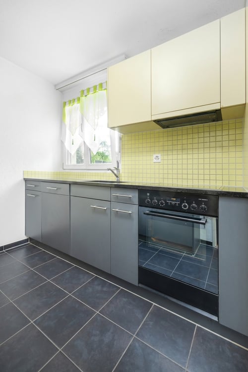 Attraktives Mehrfamilienhaus an sonniger und ruhiger Lage 8