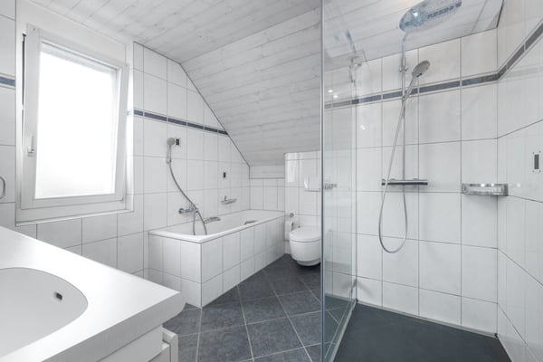 Familienidylle mit Pool und Garten 6