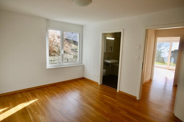 Modern 5-Room Bifamiliar House with Stunning Lake and Mountain Views in Corseaux 12