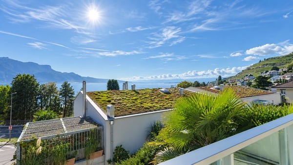 Modern 5-Room Bifamiliar House with Stunning Lake and Mountain Views in Corseaux 5