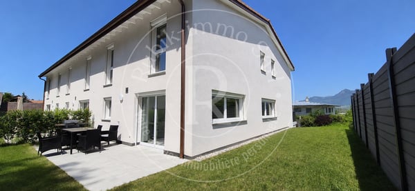 Villa jumelée neuve à deux pas de Bulle 3