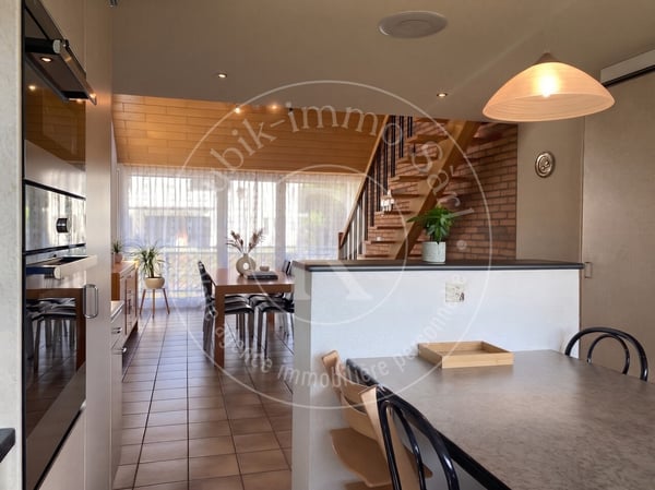 Maison familiale avec 2 logements et grand jardin 4