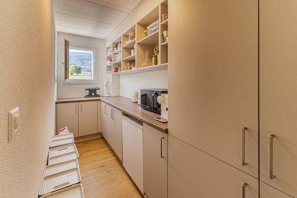 Une maison ouverte sur la nature, à l’abri des regards 15