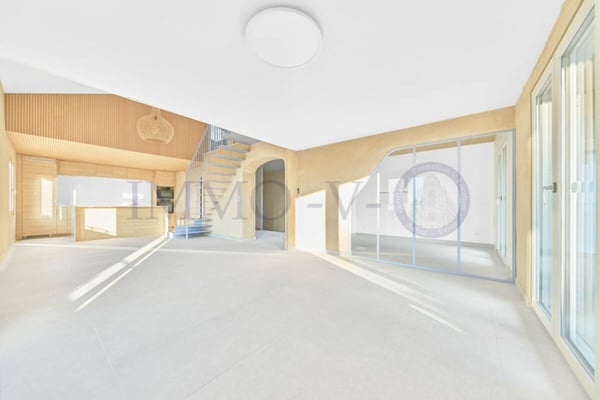 RENOVEE DE STANDING AVEC GRAND JARDIN ET VUE LAC - 1P + STUDIO 6