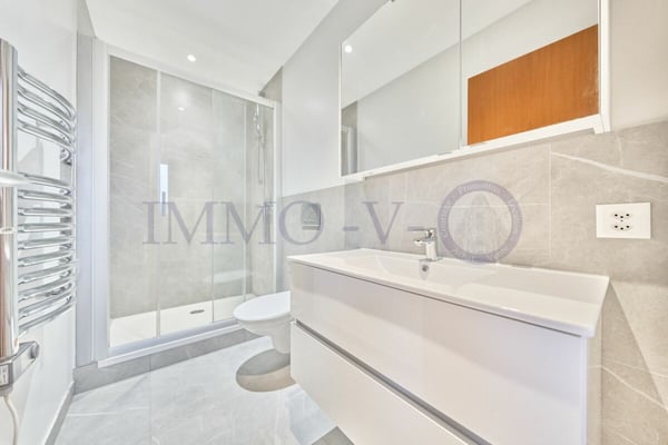 SPACIEUX ET LUMINEU EN DUPLEX AVEC BALCON-TERRASSE 7