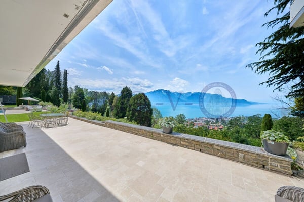 EXCLUSIVE AVEC PISCINE ET VUE PANORAMIQUE 4