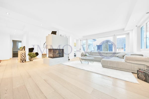 SPACIEUSE DE HAUT STANDING AVEC GRAND JARDIN ET PISCINE 6