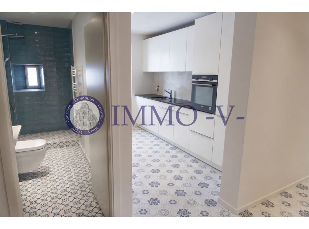 Cachet et élégance au centre-ville - appartement rénové avec caractère