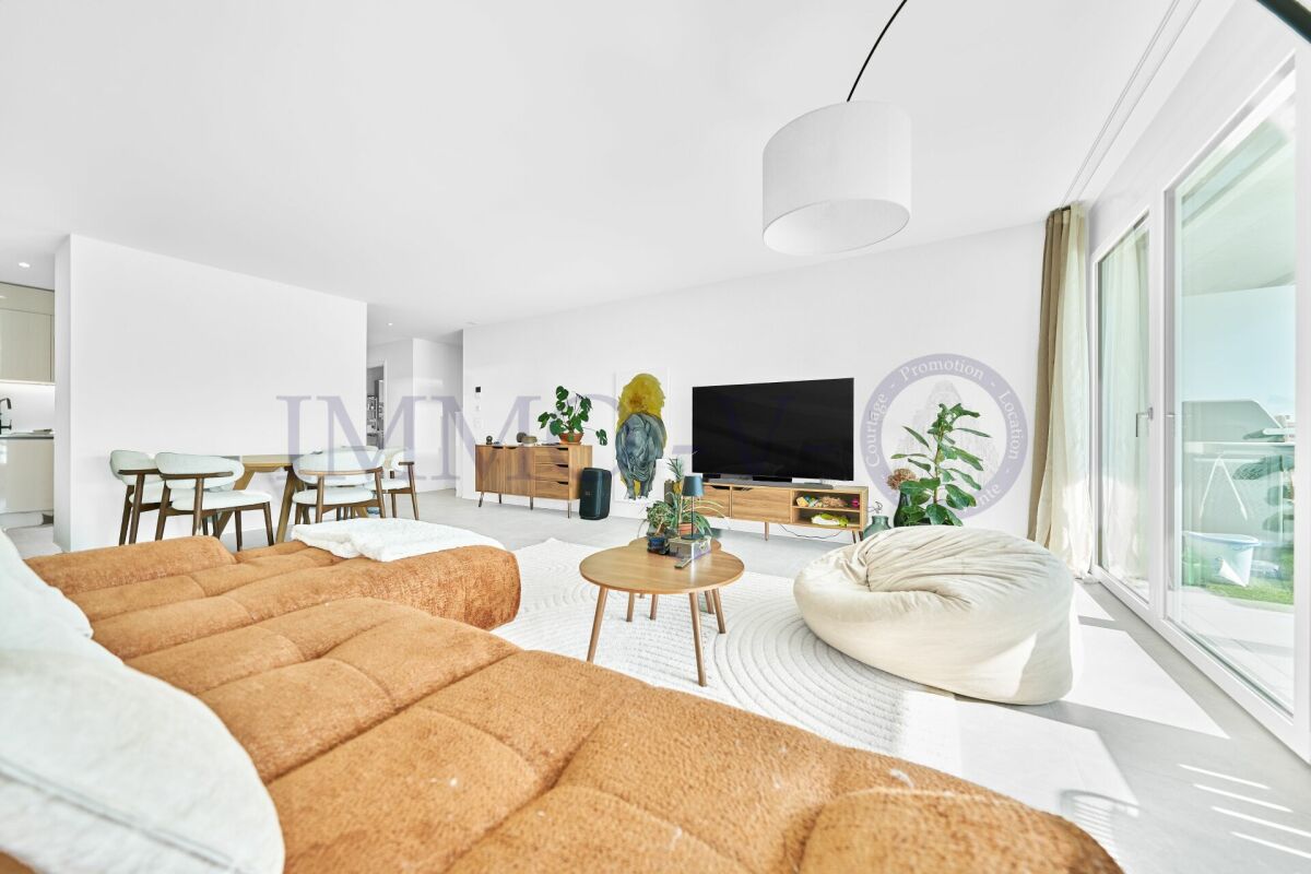 CONTEMPORAIN DE STANDING AVEC GRAND BALCON