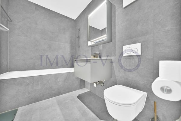 CONTEMPORAIN DE STANDING AVEC GRAND BALCON 7